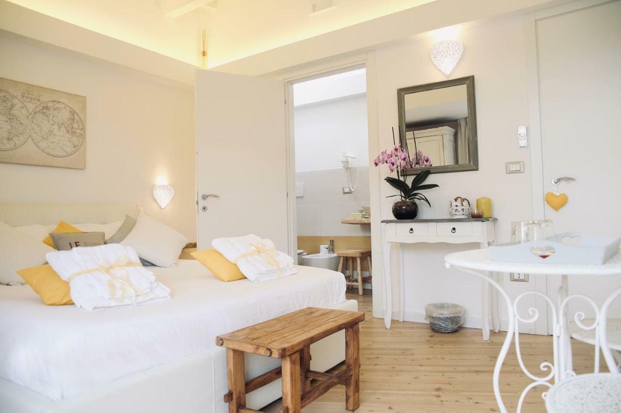 Le Home Rooms Lecce Zewnętrze zdjęcie