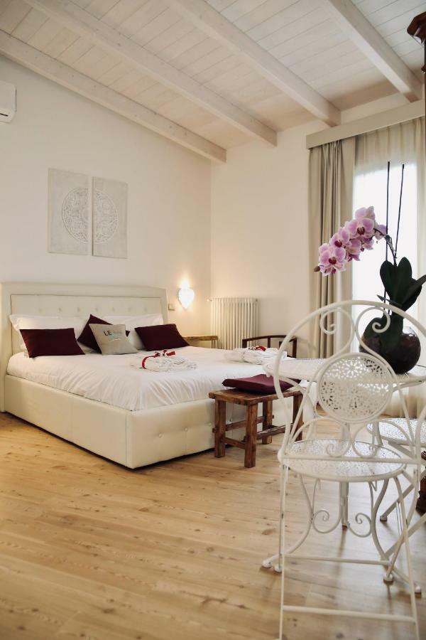Le Home Rooms Lecce Zewnętrze zdjęcie