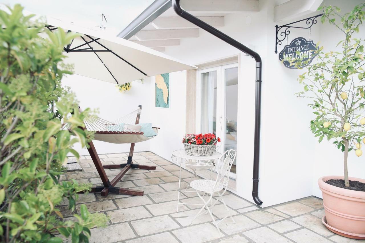 Le Home Rooms Lecce Zewnętrze zdjęcie
